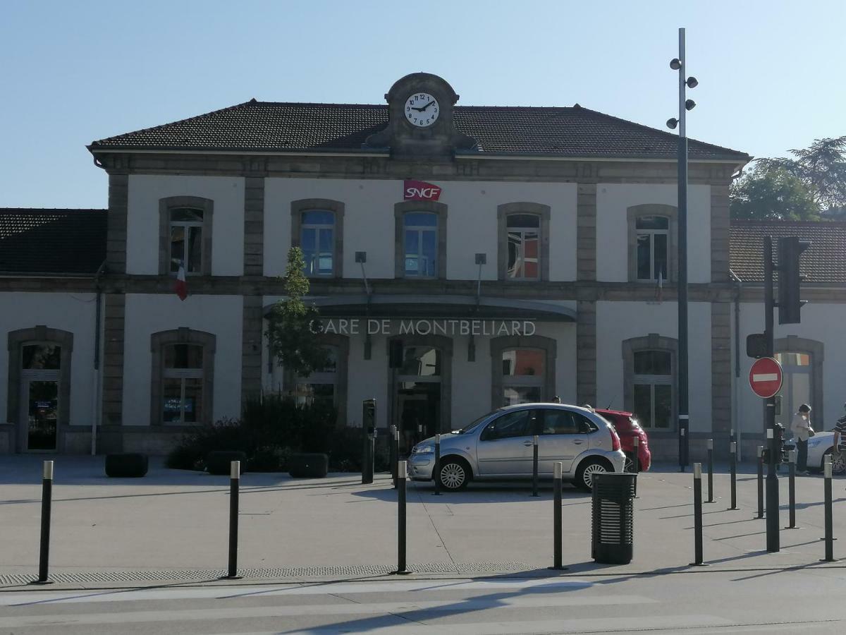 Le Petit Velotte - Un Cocon En Coeur De Ville Appartamento Montbéliard Esterno foto